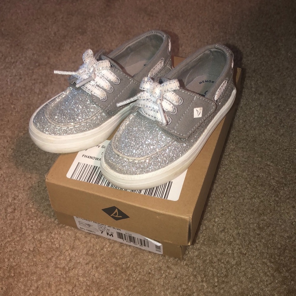 Silver Sperrys